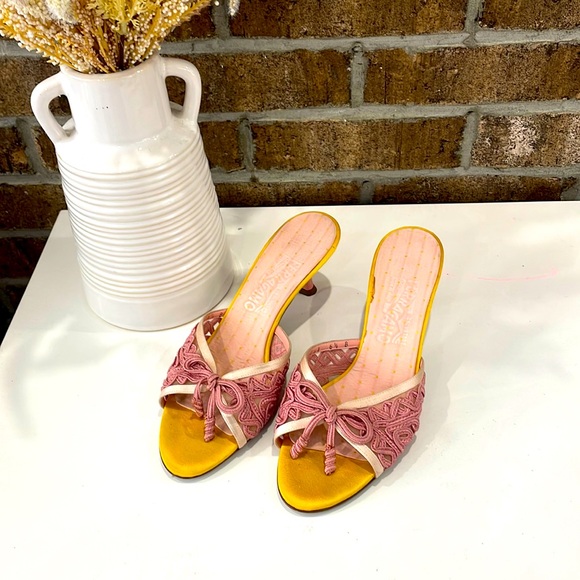 Salvatore Ferragamo - Picture 1 of 4